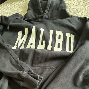 Brandy Melville MALIBU black hoodie